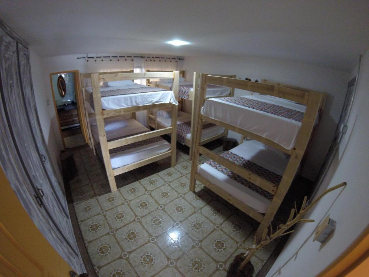 La Otra Mitad Hostel Армения Экстерьер фото